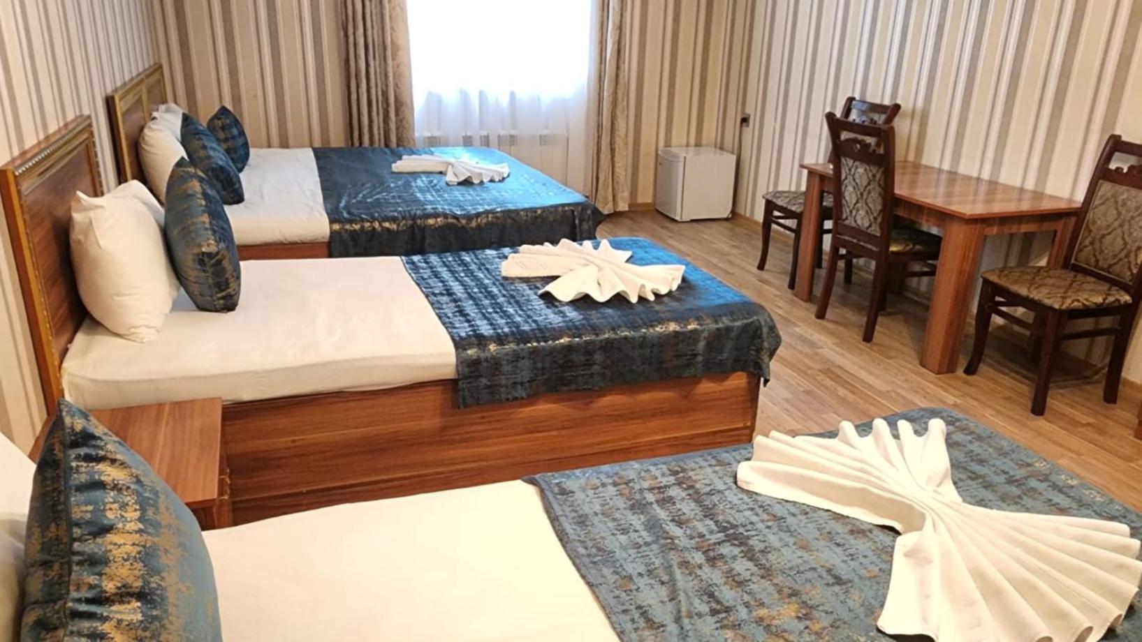 Ariva Center Hotel Xetai Baky Esterno foto